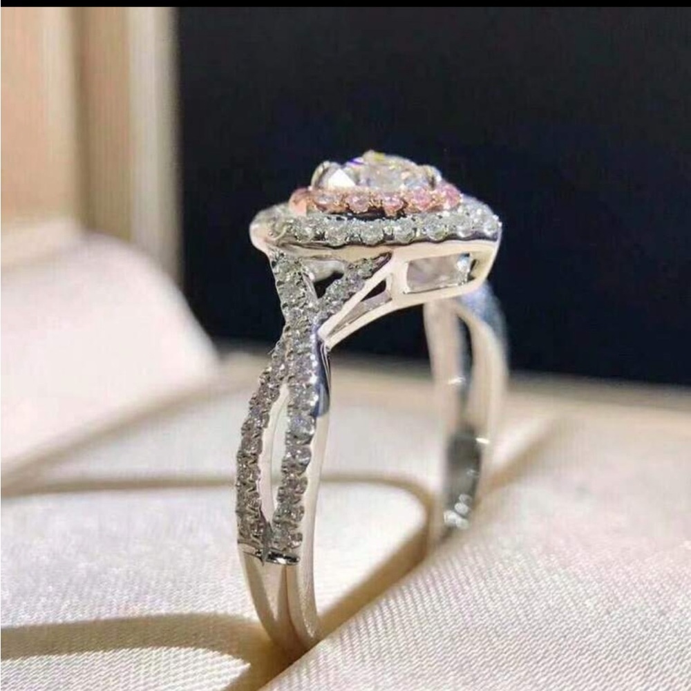 Silver heart ring - Picture 2 of 2